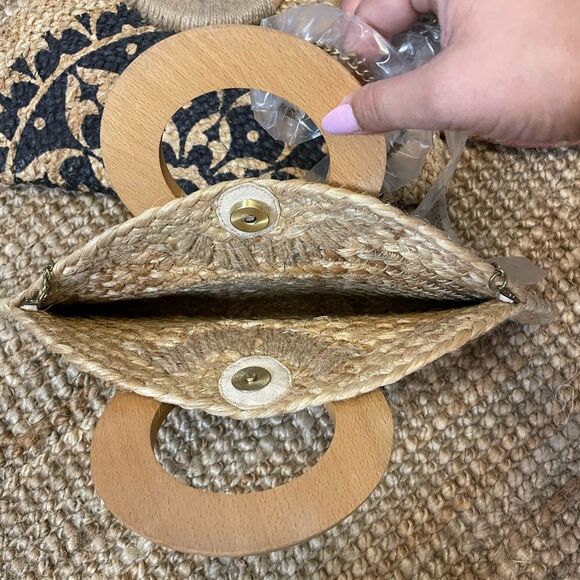 Purse  - Picture 6 of 7